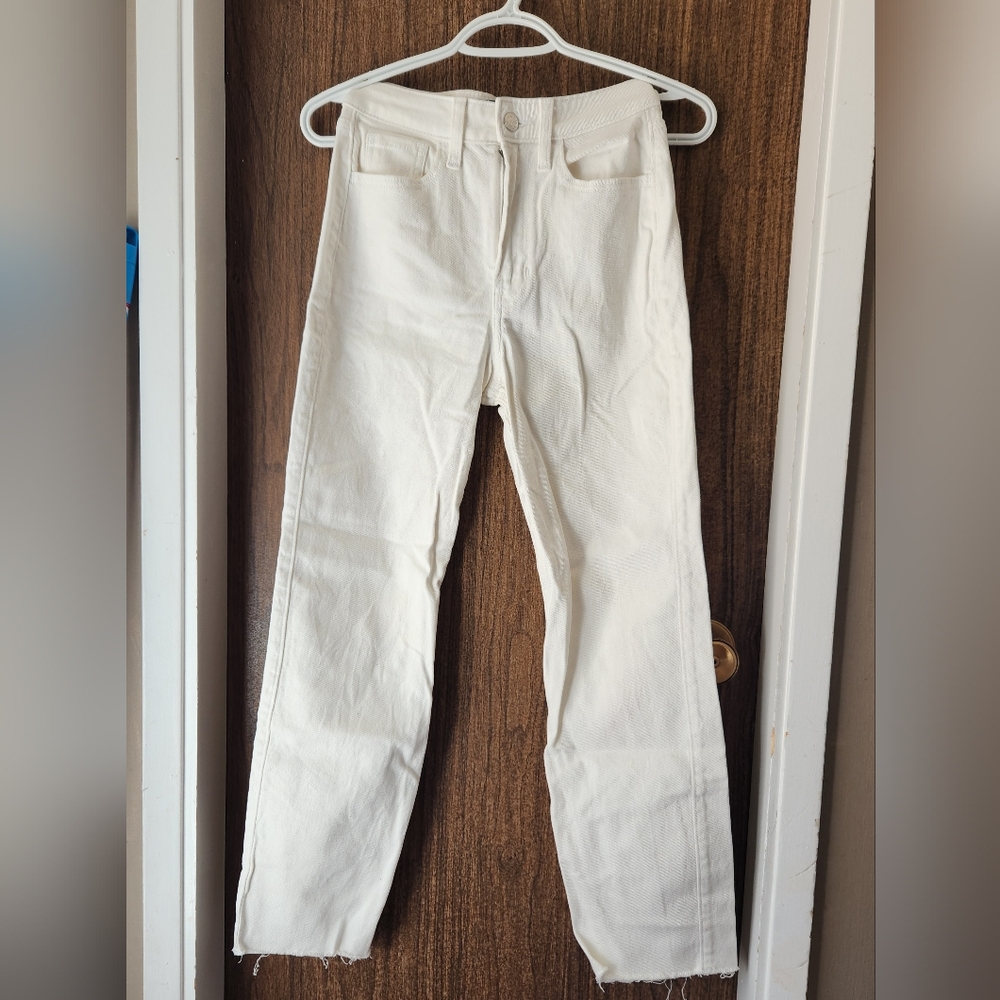 Hollister White Denim Distressed Jeans 00